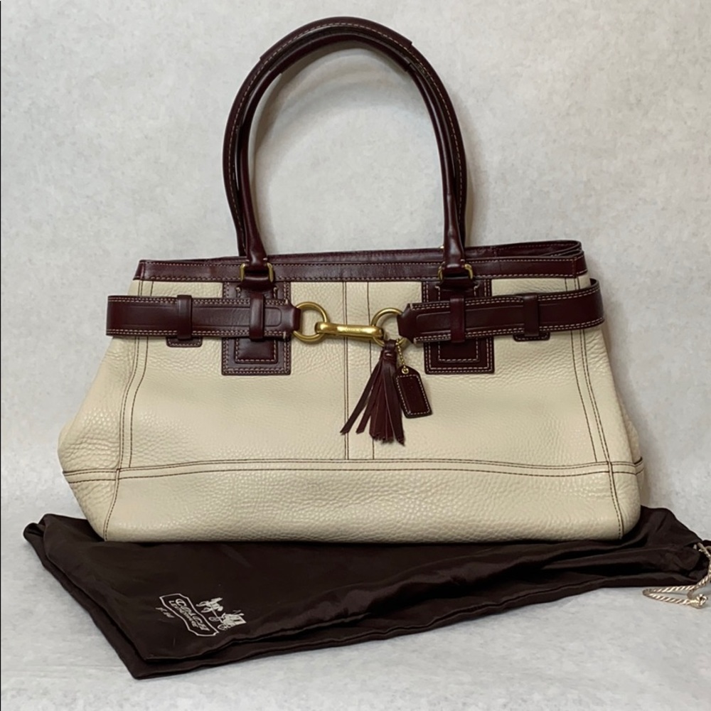 Coach Leather Shoulder Bag